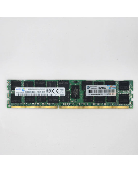 Vista frontal del módulo de memoria DDR3L Samsung de 16 GB (dual-rank x4, 10600 MT/s) para servidores HP.