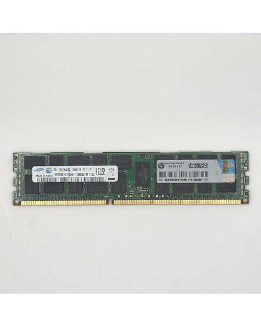 Vista frontal del módulo de memoria DDR3 Samsung de 8 GB (dual-rank x4, 10600 MT/s) para servidores HP.